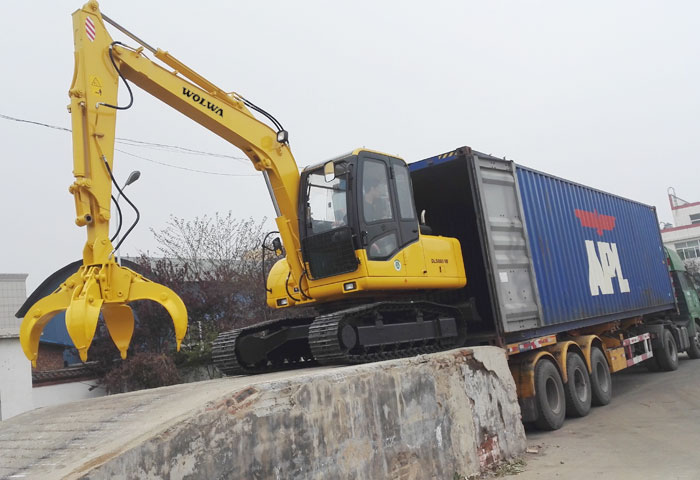 沃爾華集團2臺履帶挖掘機出口越南 沃爾華集團2臺履帶挖掘機出口越南